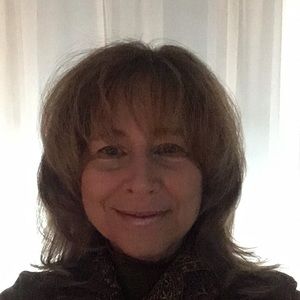 Meet your Posher, Pam